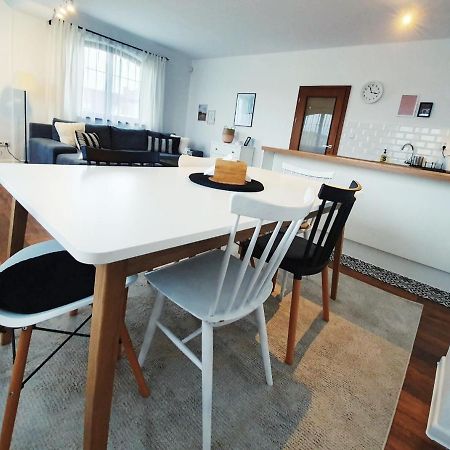 Apartman Linda - Velka Lomnica Dış mekan fotoğraf